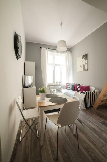 Apartment In The Centre - Old Town Краків Екстер'єр фото